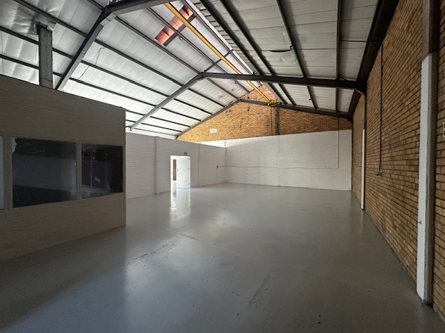 To Let Commercial Property for Rent in Maitland Western Cape